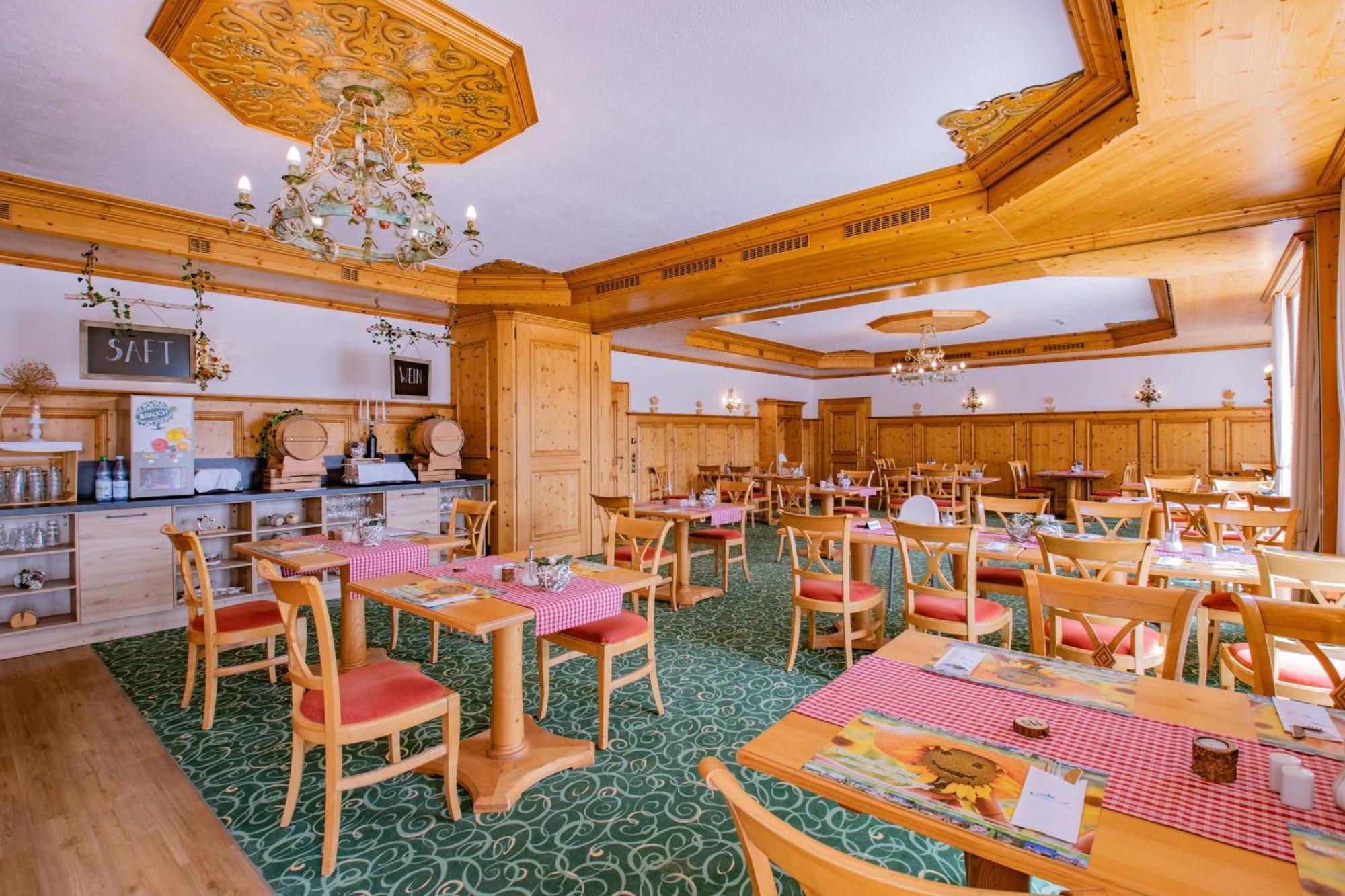 Ferien Hotel Flaeming Niemegk  Εξωτερικό φωτογραφία