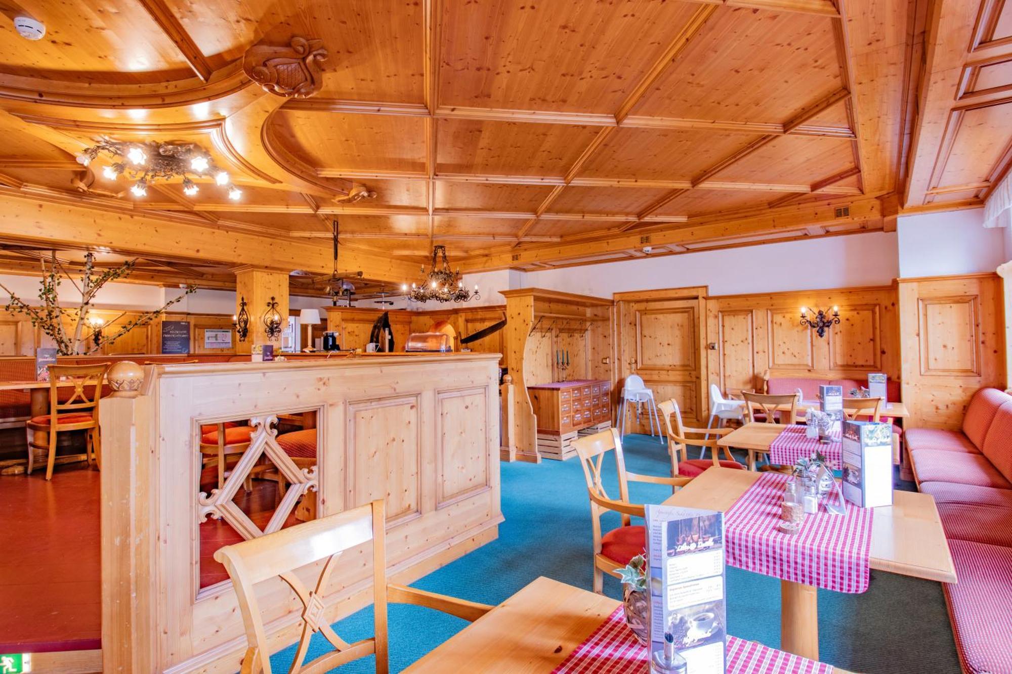 Ferien Hotel Flaeming Niemegk  Εξωτερικό φωτογραφία