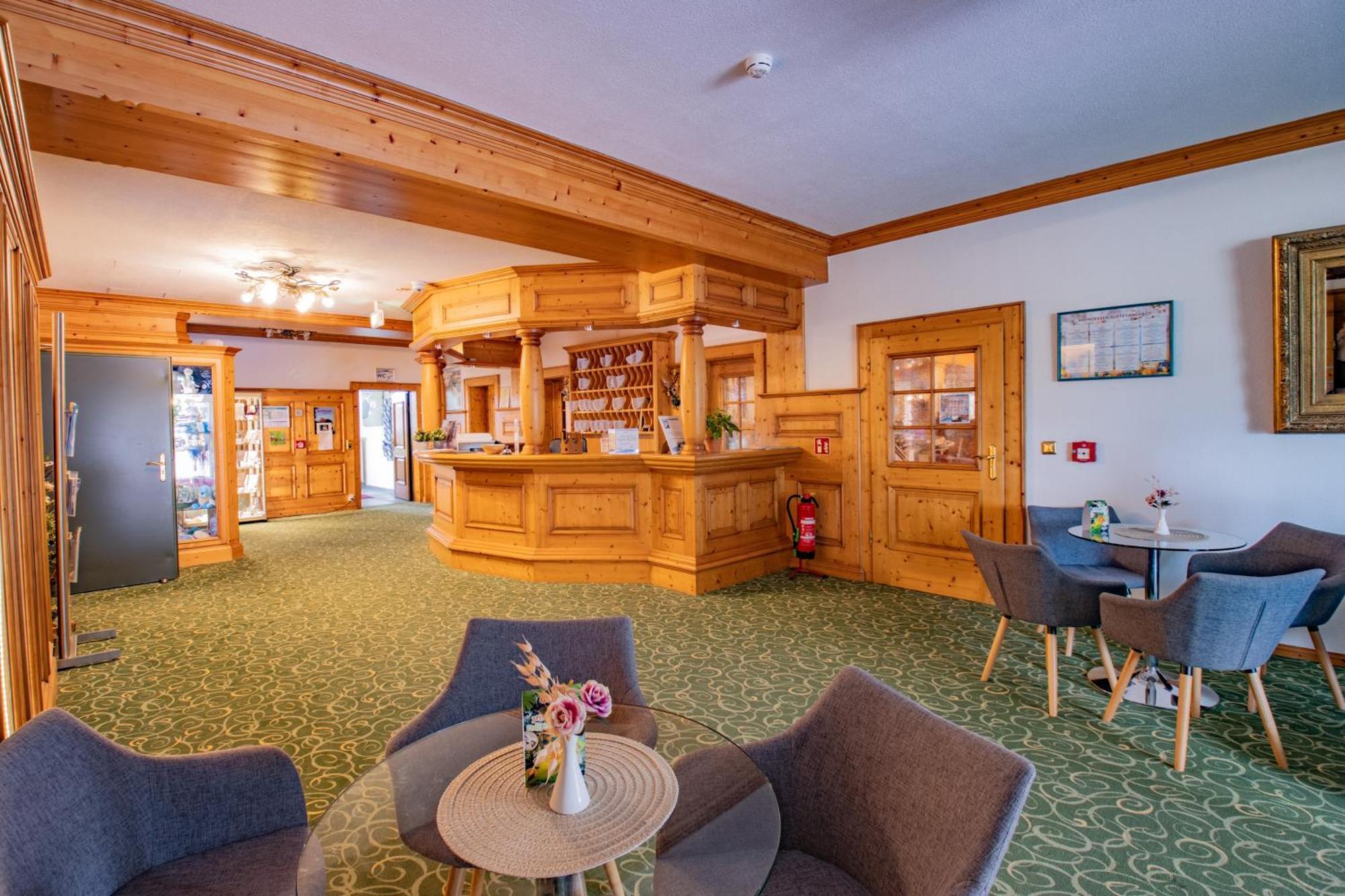 Ferien Hotel Flaeming Niemegk  Εξωτερικό φωτογραφία